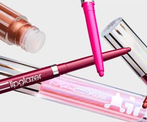 Mac Cosmetics exclusive discount