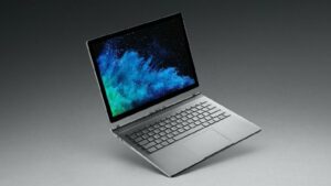 Microsoft Surface Book 2, 15" Argent (Core i7, 16Go de RAM, GPU 256Go, Windows 10 Pro) - Clavier AZERTY français