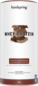 Protéine en Poudre Whey foodspring Chocolat - Avec 22g de protéines pour la prise de muscle, parfaite solubilité, issu de lait de pâturage, riche en BCAAs & EAAs - 750g